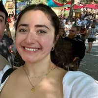 Sitter Profile Image: Layla M.