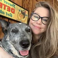 Sitter Profile Image: Lauren L.