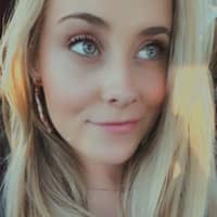 Sitter Profile Image: Nikki O.