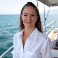 Sitter Profile Image: Sarah H.