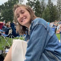 Sitter Profile Image: Grace S.