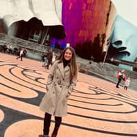 Sitter Profile Image: Isabel O.