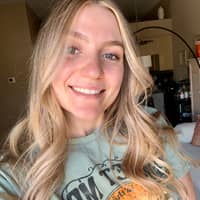 Sitter Profile Image: Kendall H.