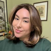 Sitter Profile Image: Lily S.