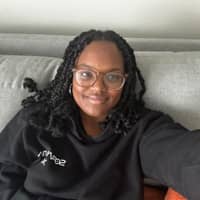 Sitter Profile Image: Ashlynn J.