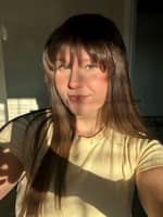 Sitter Profile Image: Macey E.