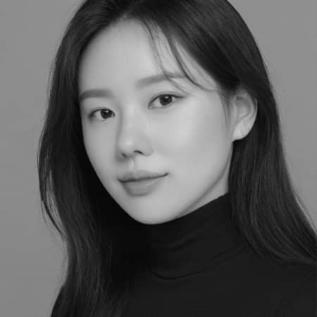 Sitter Profile Image: junghwa h.