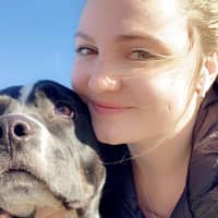 Sitter Profile Image: Shannon W.