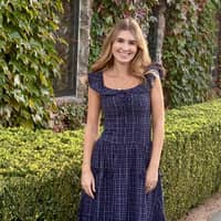 Sitter Profile Image: Lauren A.