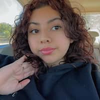 Sitter Profile Image: Madelin L.