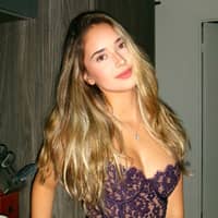 Sitter Profile Image: Tia K.