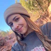 Sitter Profile Image: Kimberly E.