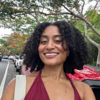 Sitter Profile Image: caira s.