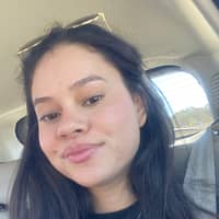 Sitter Profile Image: Vanessa Thais M.