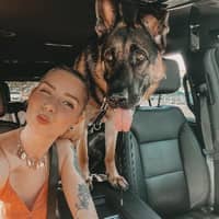 Sitter Profile Image: Anna E.