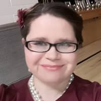 Sitter Profile Image: Lacey H.