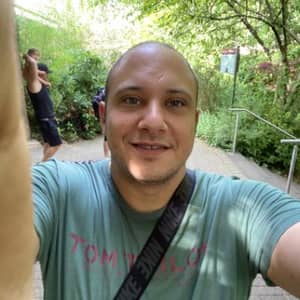 Sitter Profile Image: Walid K.