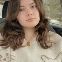 Sitter Profile Image: Ainsley A.