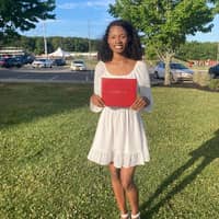 Sitter Profile Image: Ariann R.