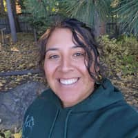 Sitter Profile Image: Selena V.