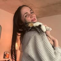 Sitter Profile Image: Sophia H.