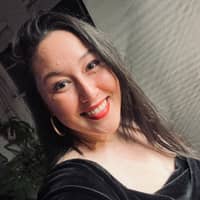 Sitter Profile Image: Cindy E.