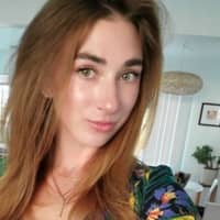 Sitter Profile Image: Elizabeth L.