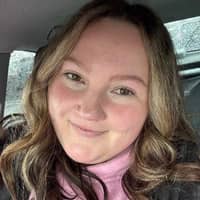 Sitter Profile Image: Amanda D.