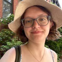 Sitter Profile Image: Alma A.