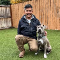 Sitter Profile Image: Ren V.