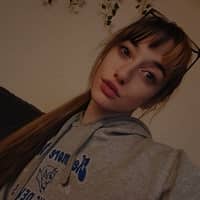 Sitter Profile Image: Amanda D.