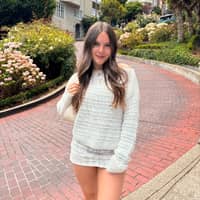 Sitter Profile Image: Leah B.