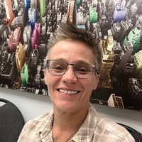 Sitter Profile Image: Elise B.