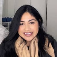 Sitter Profile Image: Perla S.