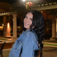 Sitter Profile Image: Reyna M.