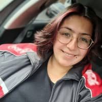 Sitter Profile Image: Lisa M.