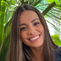 Sitter Profile Image: Paola C.