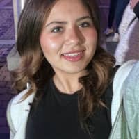 Sitter Profile Image: Paola L.