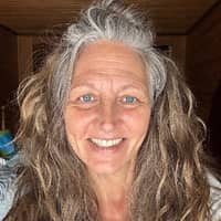 Sitter Profile Image: Tara-lee K.