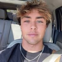 Sitter Profile Image: Luke T.