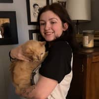 Sitter Profile Image: Isabella S.