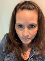 Sitter Profile Image: Fawn W.