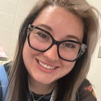 Sitter Profile Image: Shelby W.