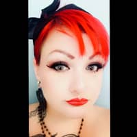 Sitter Profile Image: Danielle S.