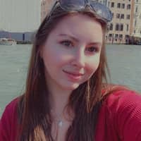 Sitter Profile Image: Nina F.