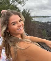 Sitter Profile Image: Courtney S.