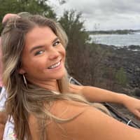 Sitter Profile Image: Courtney S.