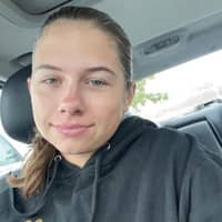 Sitter Profile Image: Abigail V.