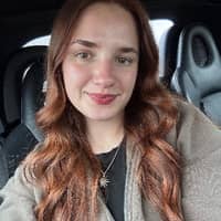 Sitter Profile Image: Elizabeth H.