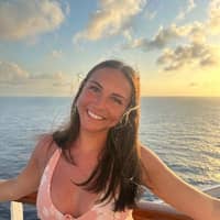 Sitter Profile Image: Brooke S.